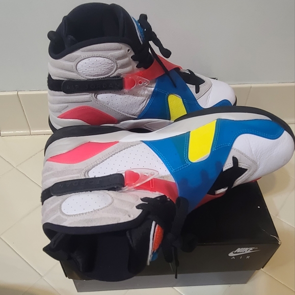 Air Jordan Retro 8 SE - Picture 6 of 12